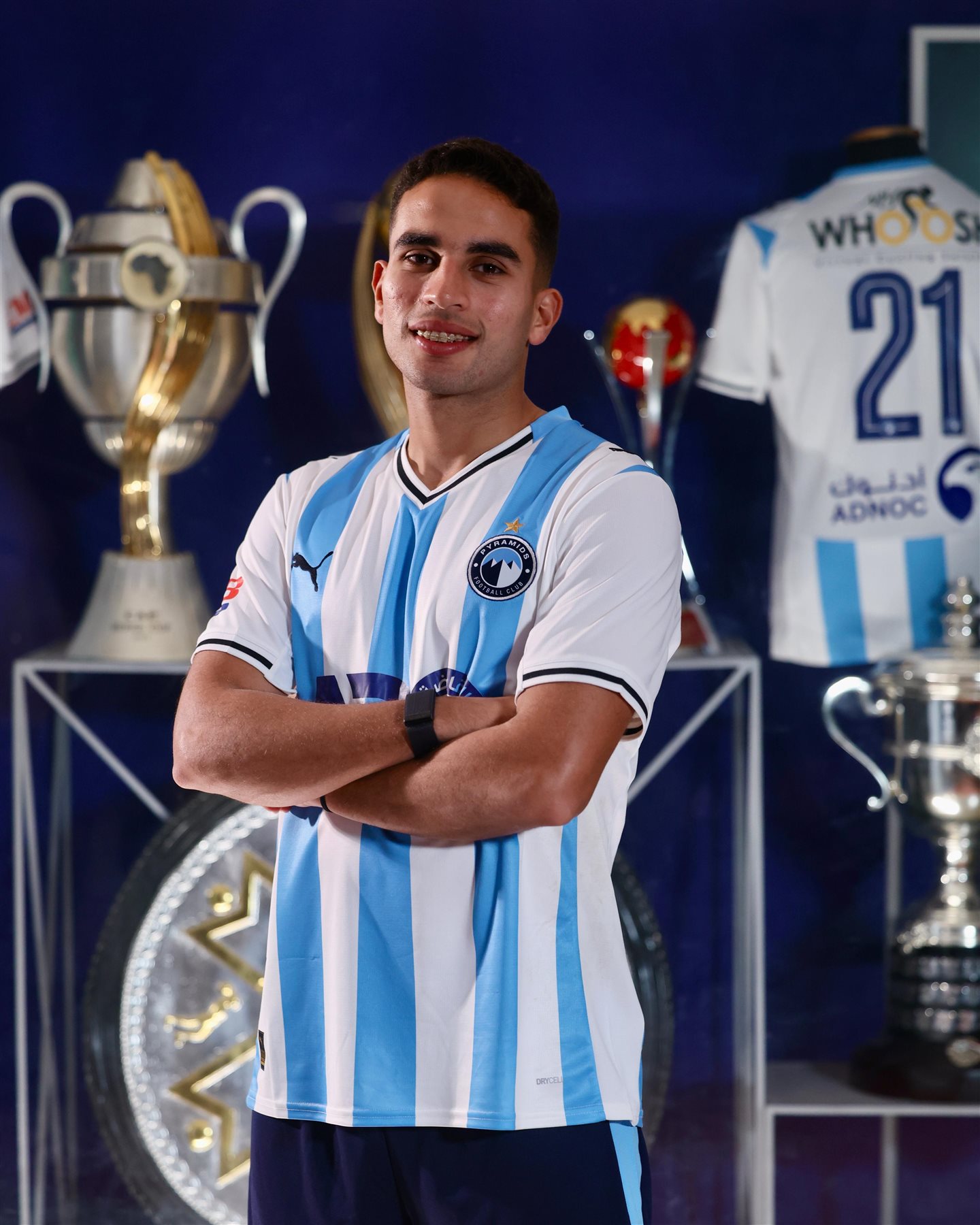 خامس الصفقات الشتوية.. بيراميدز يضم محمد حمدي رسميًا