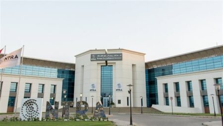 تنظيم الاتصالات يحدد مواعيد عمل منافذ الشركات خلال عيد الفطر