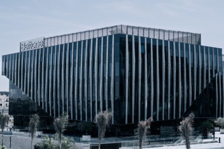 بلتون لإدارة الأصول تطلق أول صندوق استثماري متخصص في الفضة