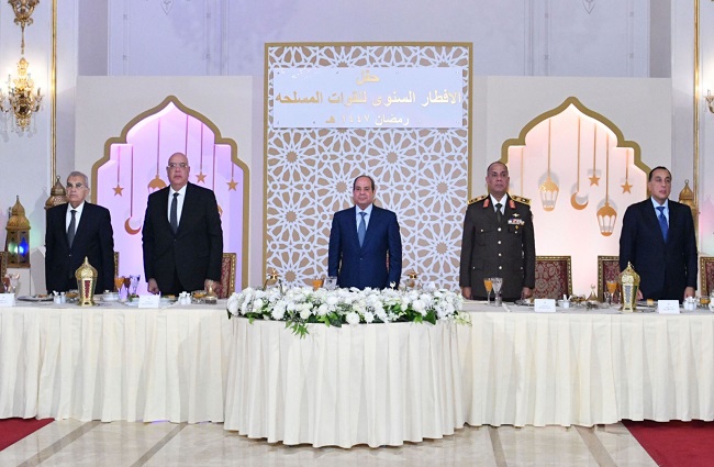 حفل إفطار القوات المسلحة بحضور السيسي (فيديو)