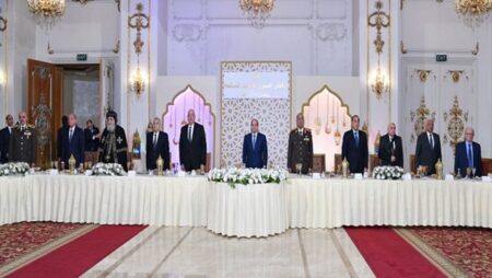 حفل إفطار القوات المسلحة بحضور السيسي (فيديو)