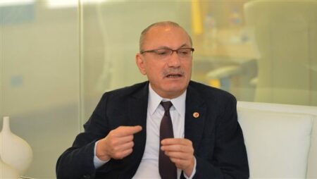 سفير تركيا يهنئ نبيل فهمي على اعتماد ترشيحه أمينًا عامًا لجامعة الدول العربية