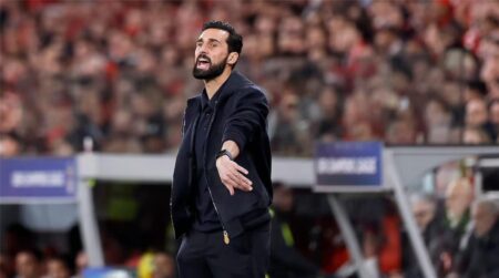 رومانو يوضح حقيقة إقالة ألفارو أربيلوا من تدريب ريال مدريد رومانو يوضح حقيقة إقالة ألفارو أربيلوا من تدريب ريال مدريد