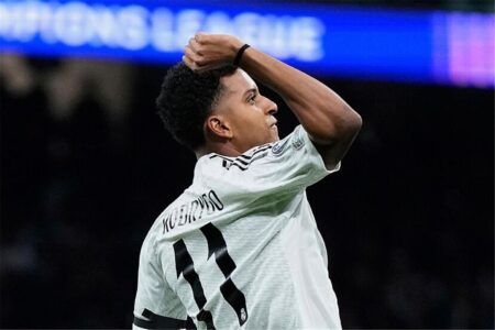 بعد إصابته بالصليبي.. رودريجو يتخذ قرارًا حاسمًا بشأن مستقبله مع ريال مدريد