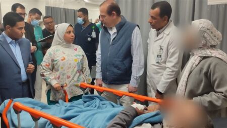 نائب وزير الصحة يُجري جولة تفقدية مكثفة ليومين بالأقصر لمتابعة سير المنظومة الطبية