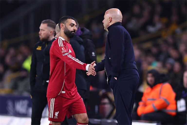 شبكة إنجليزية تقيم أداء محمد صلاح في مباراة ليفربول وولفرهامبتون: عاد بقوة شبكة إنجليزية تقيم أداء محمد صلاح في مباراة ليفربول وولفرهامبتون: عاد بقوة