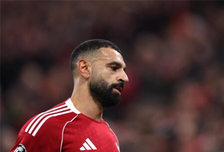 بينهم محمد صلاح.. تومبسون يختار أفضل اللاعبين في تاريخ ليفربول