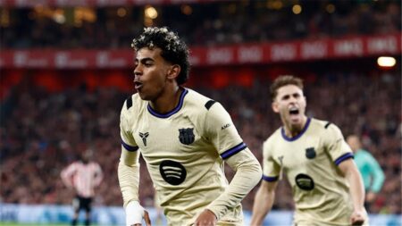 فيديو | لامين يامال يسجل هدف برشلونة الأول أمام أتلتيك بلباو فيديو | لامين يامال يسجل هدف برشلونة الأول أمام أتلتيك بلباو