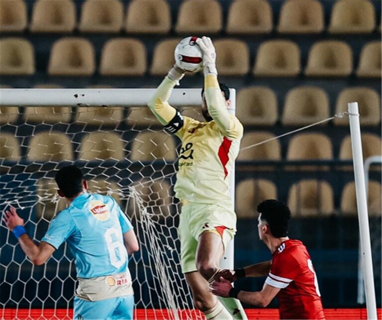 ترتيب هدافي الدوري المصري بعد خسارة الأهلي أمام طلائع الجيش وفوز بيراميدز على البنك الأهلي ترتيب هدافي الدوري المصري بعد خسارة الأهلي أمام طلائع الجيش وفوز بيراميدز على البنك الأهلي