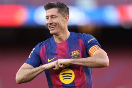 ليفاندوفسكي: الدوري الإيطالي تنافسي للغاية.. ونادي واحد حاول التعاقد معي