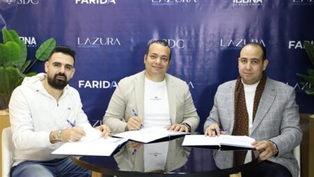 اتفاقية شراكة بين «لازورا للتطوير العقاري» و«منصة فريدة» بقيمة تتجاوز مليار جنيه اتفاقية شراكة بين «لازورا للتطوير العقاري» و«منصة فريدة» بقيمة تتجاوز مليار جنيه