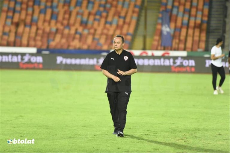 طارق يحيى: صفقات الزمالك عشوائية.. وتجربة جون إدوارد تحتاج لشيء هام للنجاح طارق يحيى: صفقات الزمالك عشوائية.. وتجربة جون إدوارد تحتاج لشيء هام للنجاح
