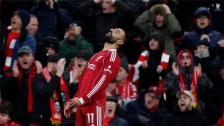 فيديو | رد فعل مثير للجدل من محمد صلاح بعد تعادل ليفربول مع توتنهام فيديو | رد فعل مثير للجدل من محمد صلاح بعد تعادل ليفربول مع توتنهام