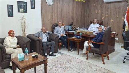 «المراكز الطبية المتخصصة» تتابع الخدمات الفندقية بمستشفى الهرم