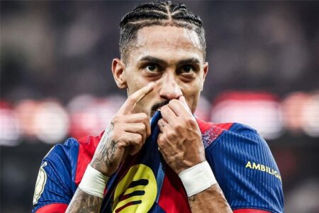بعد إغراءات السعودية.. موقف رافينها من الرحيل عن برشلونة عقب كأس العالم 2026