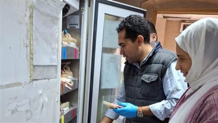 «صحة القاهرة» تكثف المرور على بنوك الدم بالمستشفيات فى عيد الفطر