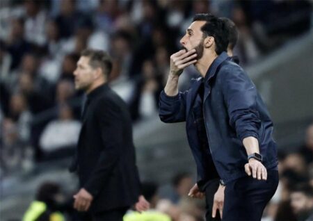 أربيلوا يلجأ إلى الحكمة تعقيبًا على طرد فالفيردي أمام أتلتيكو مدريد ويصرّح: محظوظون بلاعبنا