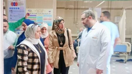 «مدير الشؤون الطبية بتأمين صحي القليوبية» تتابع انتظام الخدمات خلال العيد