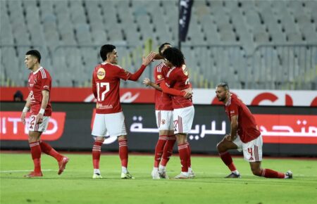 موقف محمد عبد المنعم وأكرم توفيق وربيعة من العودة إلى الأهلي