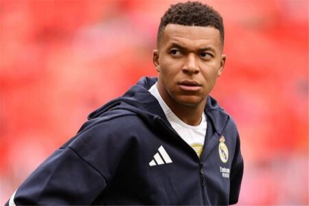صحفي فرنسي: مبابي وريال مدريد يواصلان الكذب