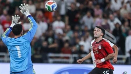 بعثة منتخب مصر تغادر السعودية متجهة إلى إسبانيا