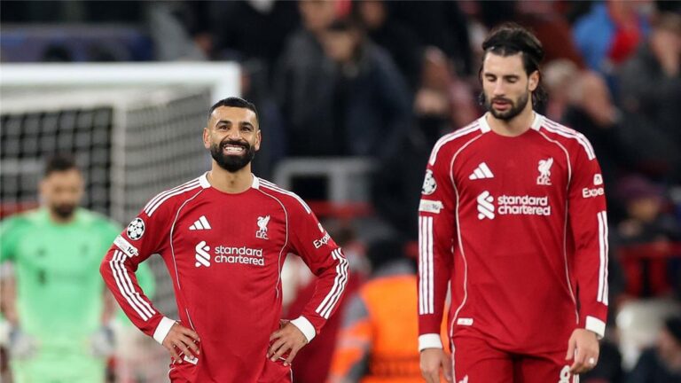 كريج بيرلي يوضح سبب تميز نجم ليفربول مع منتخب بلاده