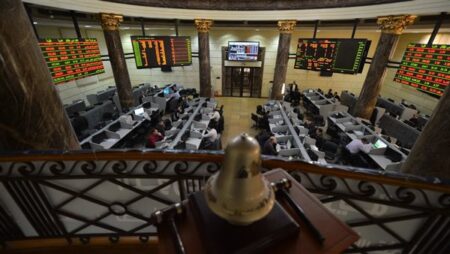 هبوط جماعي لمؤشرات البورصة في بداية تعاملات الأحد