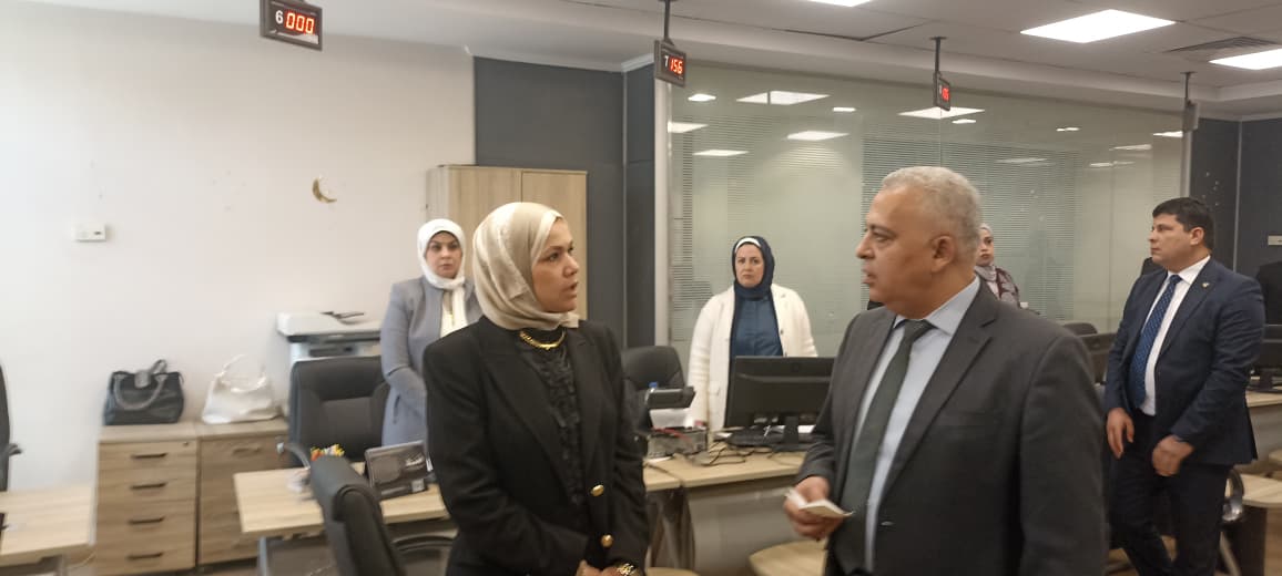 رئيسة مصلحة الضرائب تتابع تقديم إقرارات الأفراد قبل انتهاء المهلة 7 رئيسة مصلحة الضرائب تتابع تقديم إقرارات الأفراد قبل انتهاء المهلة