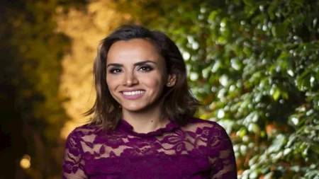 جاكيت من الجلد.. كيف نسقت علا رشدي إطلالتها؟