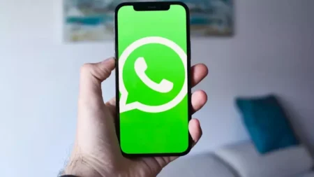 واتساب يفتح الباب لغير المستخدمين.. ميزة جديدة للدردشة دون حساب واتساب يفتح الباب لغير المستخدمين.. ميزة جديدة للدردشة دون حساب