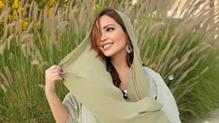 نسرين طافش تتألق بإطلالة كاجوال أنيقة وتوجه رسالة لجمهورها (صور)