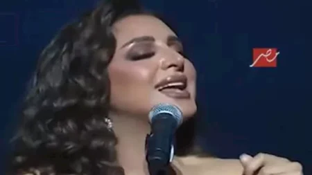 بقيادة المايسترو هاني فرحات.. أنغام تبدع في حفلها بالسعودية (صور)