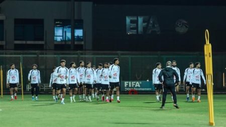 منتخب مصر يواصل تدريباته بمركز المنتخبات الوطنية استعدادًا لوديتي السعودية وإسبانيا منتخب مصر يواصل تدريباته بمركز المنتخبات الوطنية استعدادًا لوديتي السعودية وإسبانيا