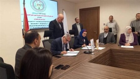 نقل الكهرباء توقع عقد توسعة محطة محولات البدرشين نقل الكهرباء توقع عقد توسعة محطة محولات البدرشين