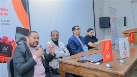 «اتصال» تنظم معسكرًا لتأهيل الكوادر في الذكاء الاصطناعي بالأقصر بمشاركة 150 متدربًا