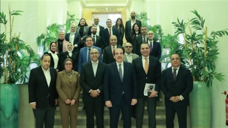 «الصحة» تطلق تحالف مصنعي اللقاحات لتوطين الصناعة وتحقيق الأمن الدوائي