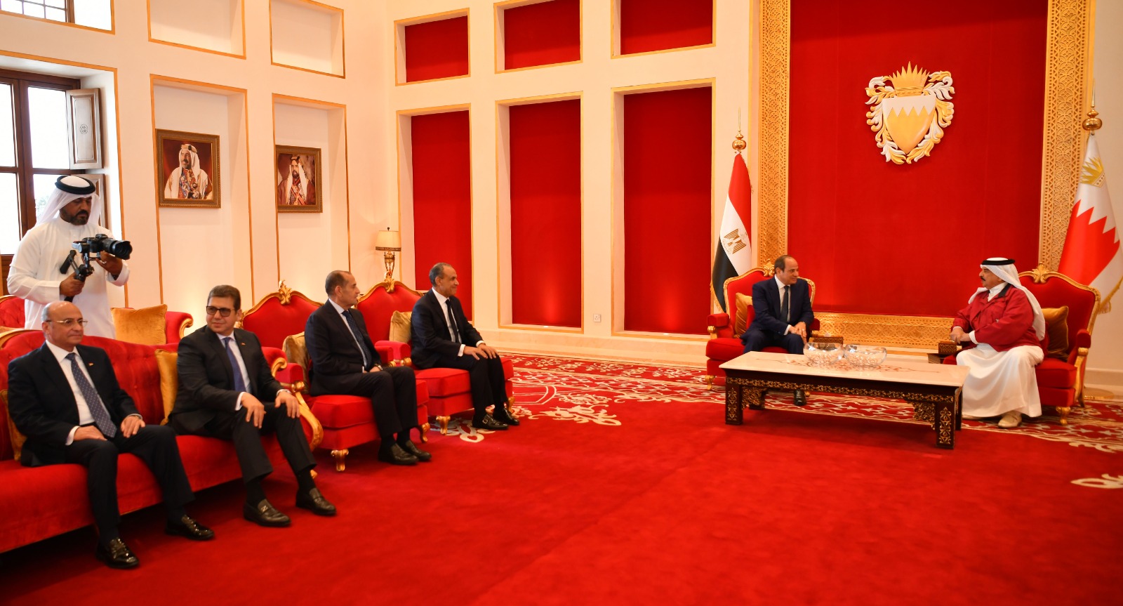 تفاصيل زيارة السيسي البحرين والسعودية.. صور 1 تفاصيل زيارة السيسي البحرين والسعودية.. صور