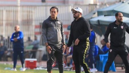 إبراهيم صلاح: الزمالك استحق التأهل بروح قتالية.. والطرد زاد من إصرار اللاعبين إبراهيم صلاح: الزمالك استحق التأهل بروح قتالية.. والطرد زاد من إصرار اللاعبين