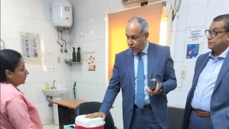 مدير «صحة الجيزة» يُجري جولة على 4 منشآت صحية لمتابعة الجاهزية في العيد