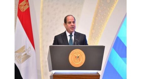 السيسي: نتضامن مع كل نفس بشرية تعاني من ويلات الصراع السيسي: نتضامن مع كل نفس بشرية تعاني من ويلات الصراع