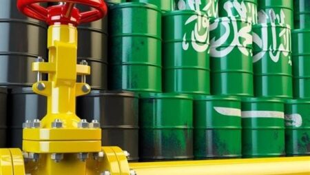 صادرات النفط السعودية عبر البحر الأحمر تتجه لمستوى قياسي في مارس صادرات النفط السعودية عبر البحر الأحمر تتجه لمستوى قياسي في مارس