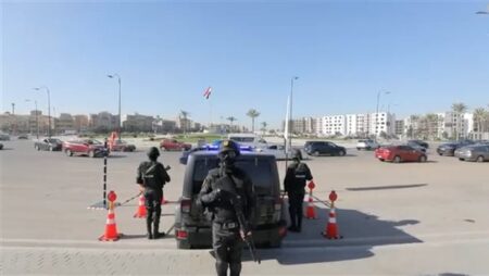 ضبط صاحب محل بمصر الجديدة لبيعه أجهزة ريسيفر لفك القنوات المشفرة