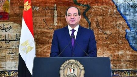 السيسي يجدد مساندة مصر الكاملة للسعودية في ظل الوضع الإقليمي الراهن