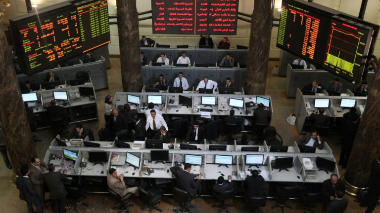 مؤشرات البورصة المصرية تواصل الصعود في منتصف التعاملات