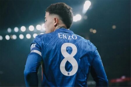 صحفي إسباني يكشف موقف ريال مدريد من التعاقد مع إنزو فرنانديز