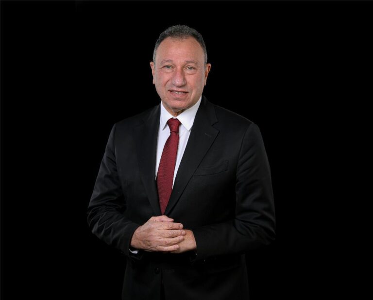 تفاصيل اجتماع الخطيب مع شركة الأهلي للخدمات الرياضية