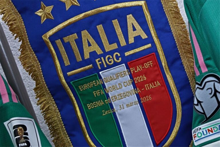 منتخب إيطاليا يزاحم ريال مدريد على خليفة جاتوزو