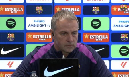 فليك: هناك حمقى لا يفهمون أنه لا مكان للعنصرية في إسبانيا.. ولاعب برشلونة حزين جداً فليك: هناك حمقى لا يفهمون أنه لا مكان للعنصرية في إسبانيا.. ولاعب برشلونة حزين جداً