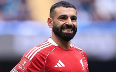 جيرارد يختار البديل الأنسب لـ محمد صلاح في ليفربول.. ويؤكد: من الصعب إيجاد لاعب مثله