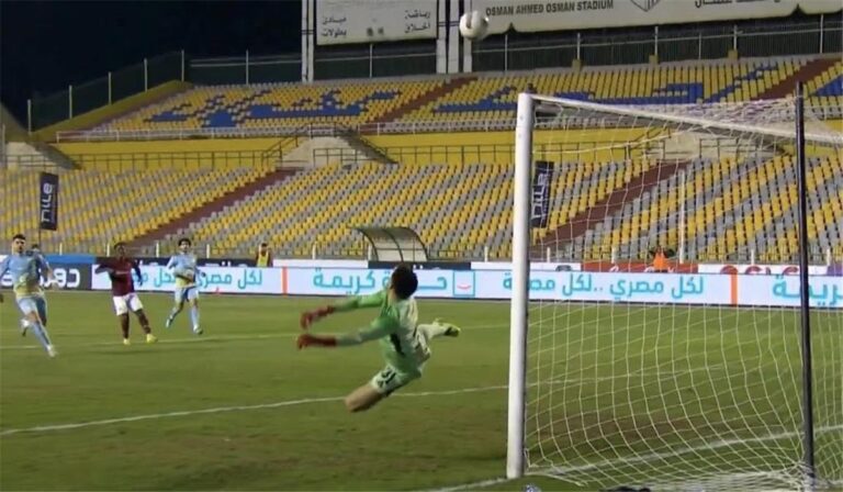 فيديو | خطأ فادح من مصطفى شوبير.. فخري لاكاي يسجل هدف سيراميكا الأول أمام الأهلي فيديو | خطأ فادح من مصطفى شوبير.. فخري لاكاي يسجل هدف سيراميكا الأول أمام الأهلي